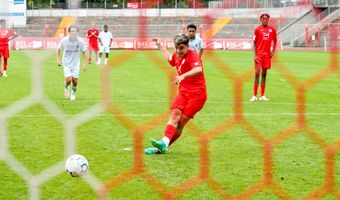 U19 reist nach Meerbusch, U17 empfängt Leverkusen im Stadion