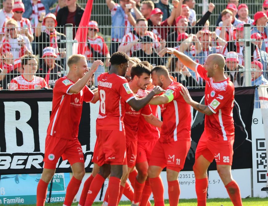 RWO gewinnt in Düren und klettert in der Tabelle