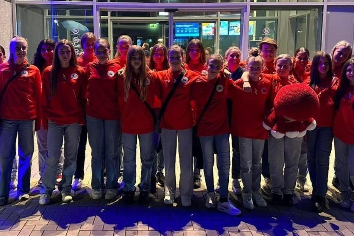 Foto zum Newsartikel U15-Juniorinnen zu Gast bei TopGolf Oberhausen