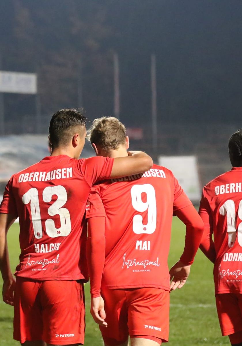 RWO zieht souverän ins Halbfinale ein