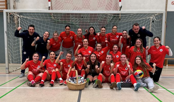 RWO-Frauen gewinnen auch Hallenkreismeisterschaft