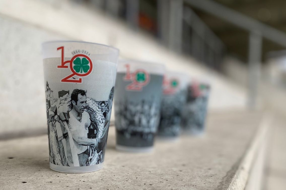 Foto zum Newsartikel 120-Jahre Becher beim ersten Heimspiel