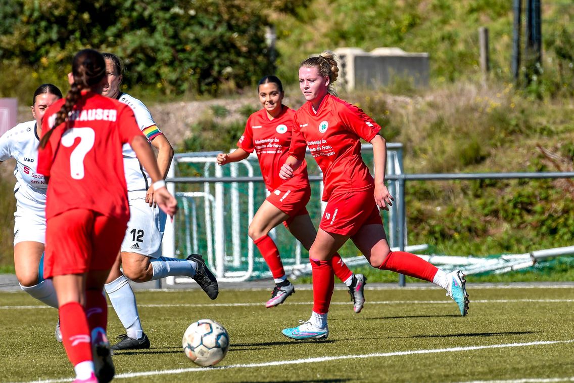 Foto zum Newsartikel RWO-Frauen mit klarem Derbysieg
