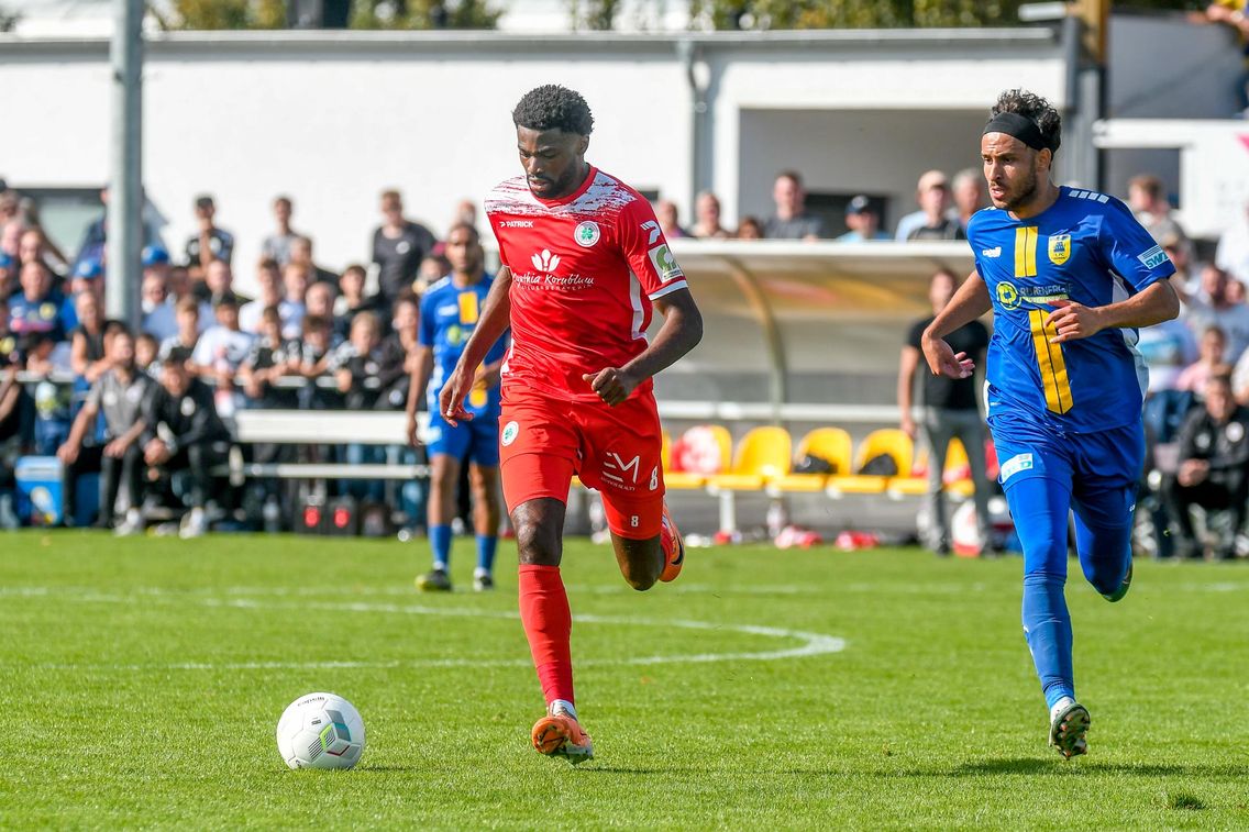 Foto zum Newsartikel Flutlicht-Heimspiel gegen Düren