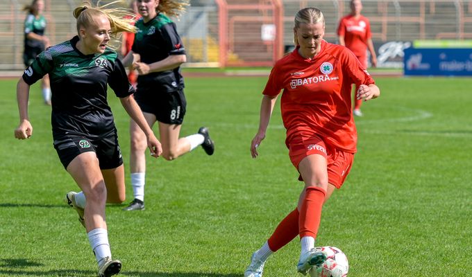 RWO-Frauen unterliegen Hannover 96 im Test