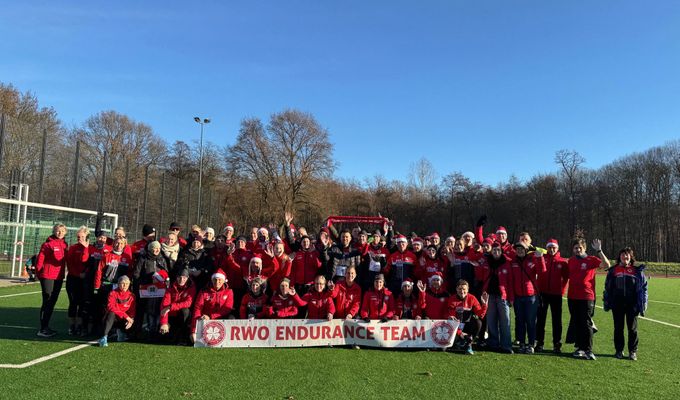 Endurance Team mit 60 Teilnehmern beim Nikolauslauf