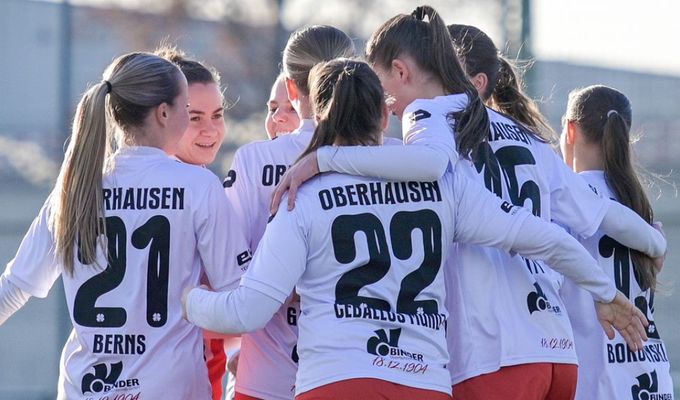 RWO-Frauen: Meisterlich in Liga vier!