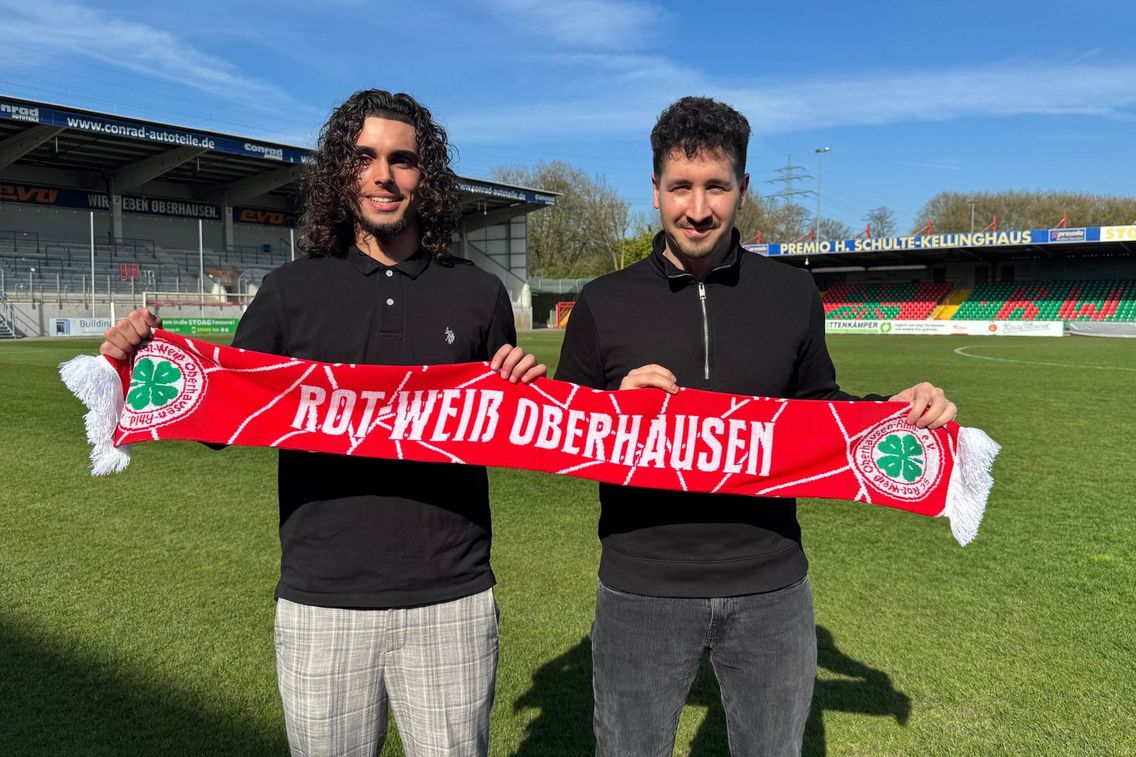 Foto zum Newsartikel Ilias El Amrani erhält Profivertrag