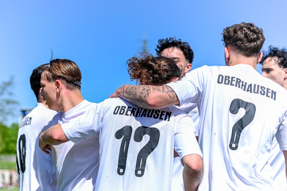 Foto zum Newsartikel Junioren: U19 und U17 auf Quali-Kurs