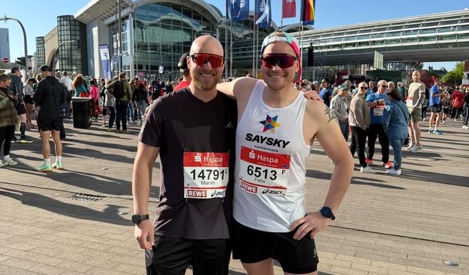 Felix Kons läuft persönliche Bestzeit beim Hamburg-Marathon