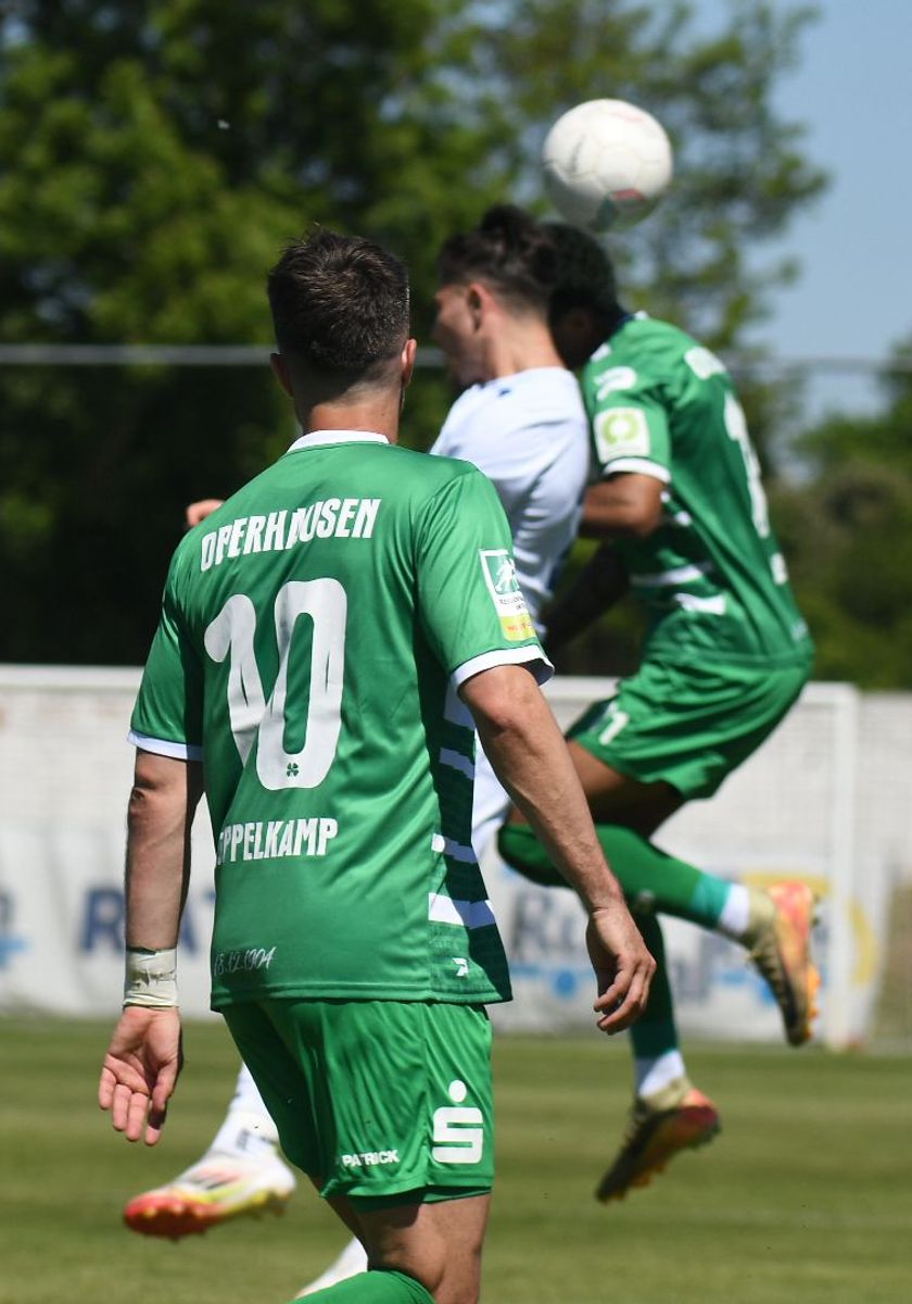 4:1! RWO dominiert leidenschaftliche Dürener