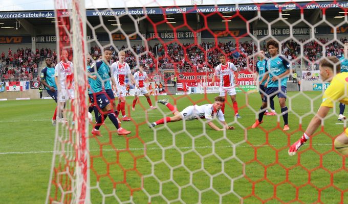 Punkteteilung im letzten Ligaspiel gegen Köln